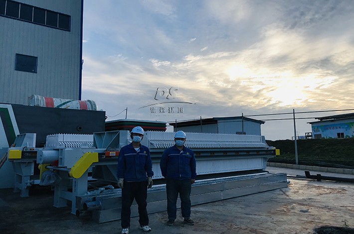 土壤重金屬修復(fù)現(xiàn)場(chǎng)