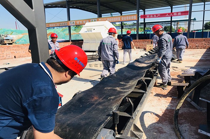 土壤修復(fù)現(xiàn)場(chǎng)