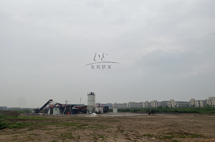 化工廠污染土壤修復(fù)案例現(xiàn)場 化工廠污染土壤修復(fù)案例現(xiàn)場